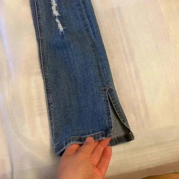 Slim fit denim jeans for young girls (9-14 years old) fashion and stylish! - Picture 2 of 12